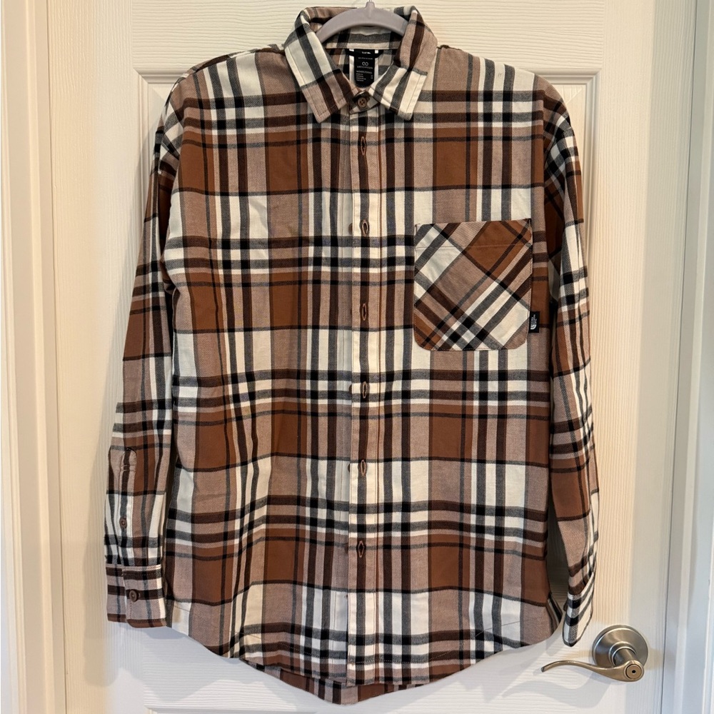 The North Face women’s Brown and White Plaid Shirt NWT